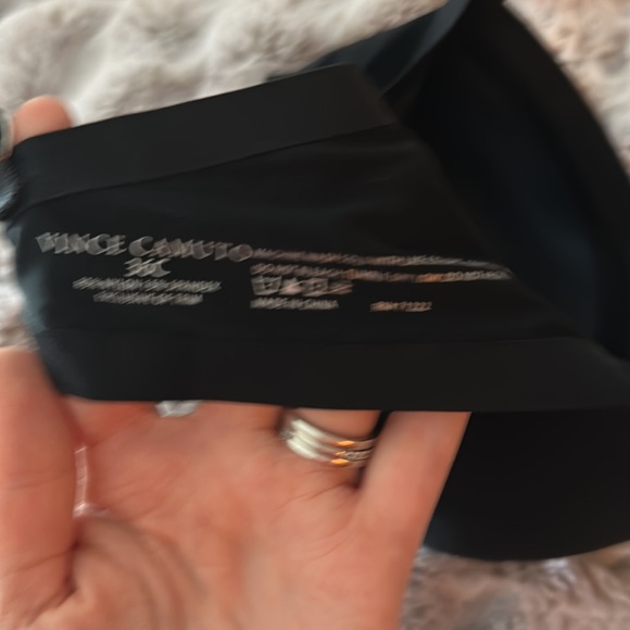 NWOT - Vince Camuto bra - 36C - Picture 3 of 5